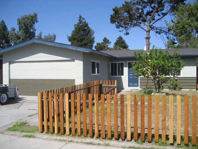 Building Photo - 200 Jeter St