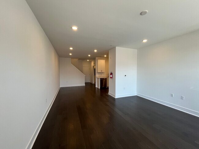 Building Photo - 257 Aaron Truehart Way