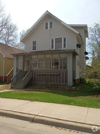 Building Photo - 310 S 8th Ave W
