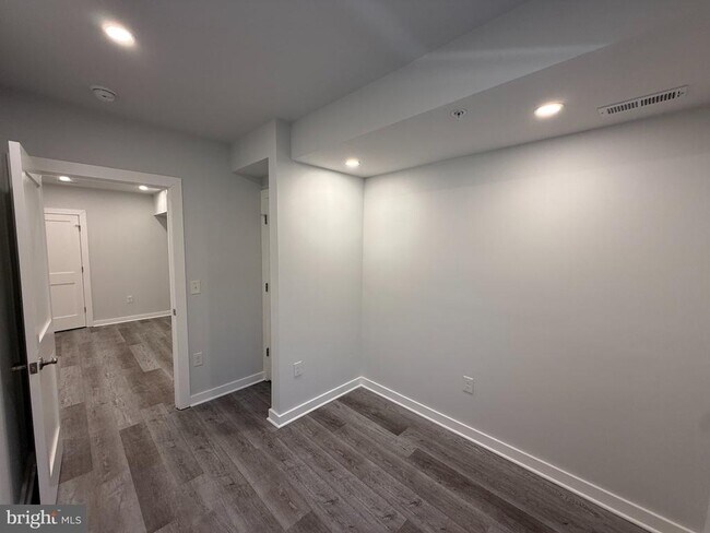Foto del edificio - 1516 18th St SE