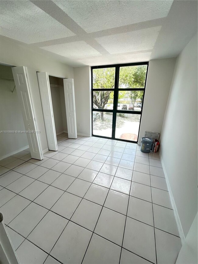 Building Photo - 11750 SW 18th St