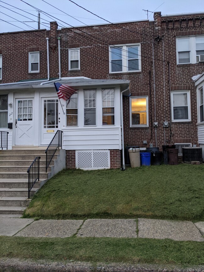 24 Davis Ave, Mount Ephraim, NJ 08059 House for Rent in Mount Ephraim, NJ