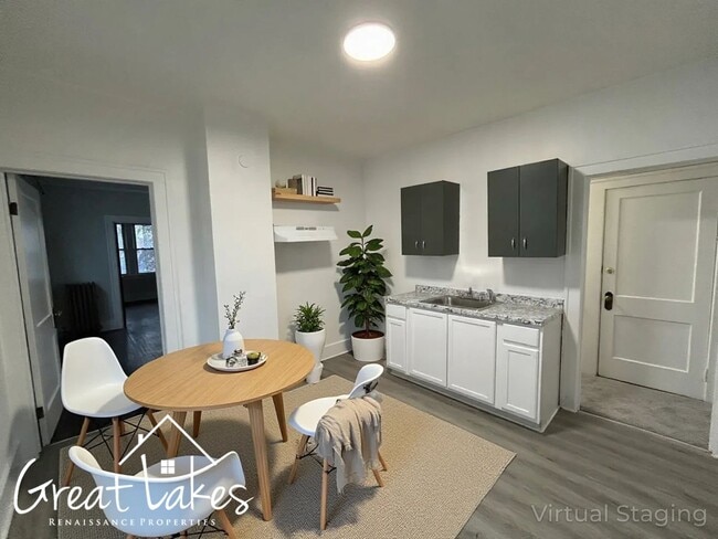 Foto del edificio - 3827 Trowbridge St