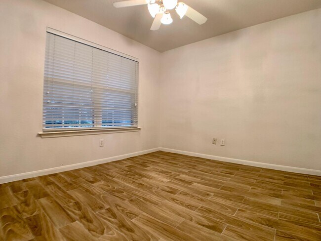 Foto del edificio - 21515 N Boundary Peak Way