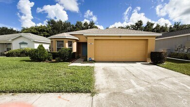 Building Photo - 260 Lake Suzanne Dr