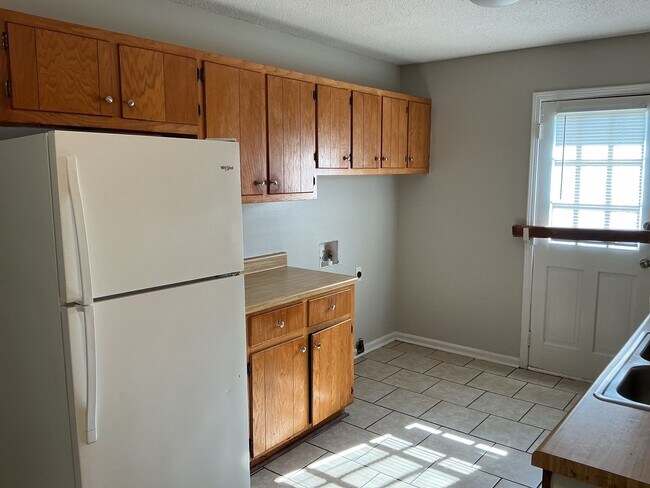 Building Photo - 24 Brianfield Cv