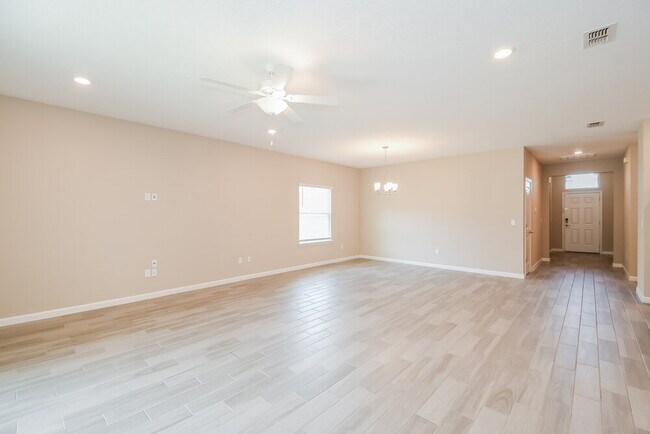 Foto del edificio - 11364 Oyster Creek Rd