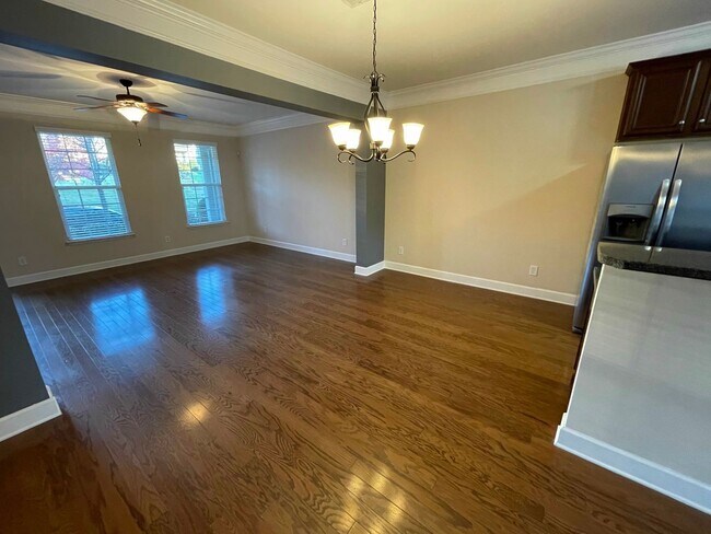 Building Photo - 2-Bed/2.5-Bath in Lenox Village w/ 2-Car G...