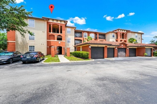 Foto del edificio - 5566 Metrowest Blvd