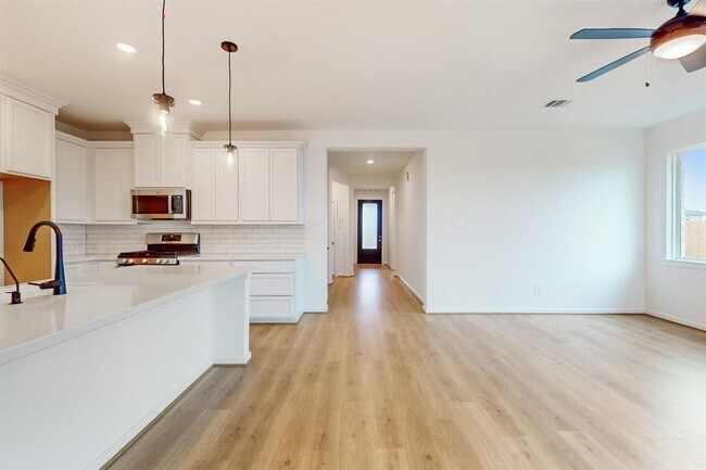 Foto del edificio - 21815 Sunshine Cove Ln