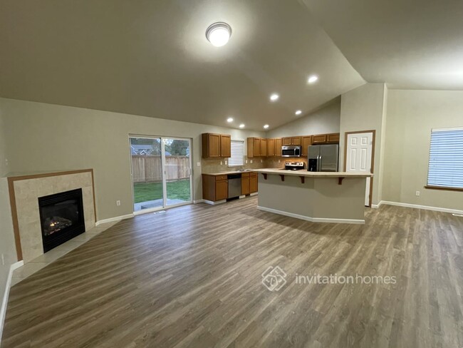 Building Photo - 19112 23rd Ave Ct E