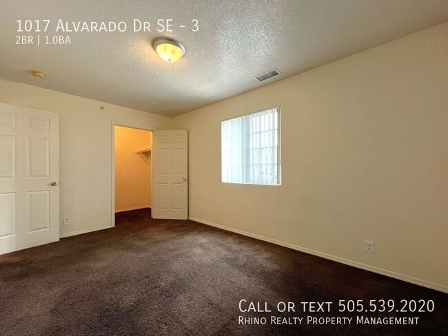 Foto del edificio - 1017 Alvarado Dr SE