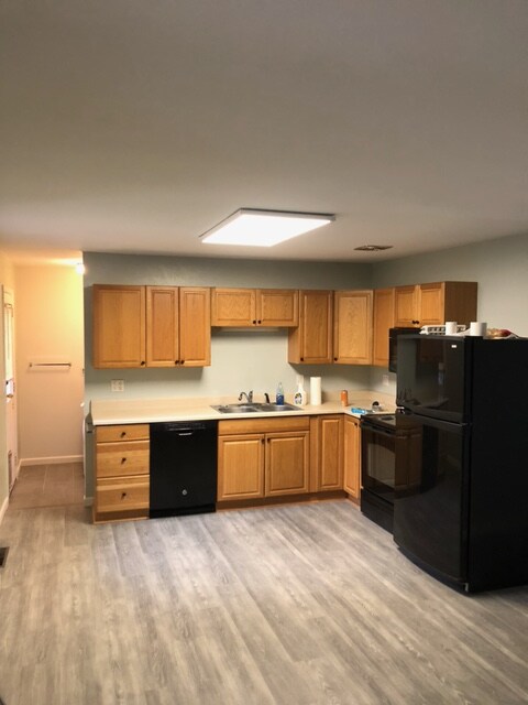 Foto del edificio - 7612 Saulsbury St