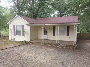 Building Photo - 7005 Hindman Pk Wy
