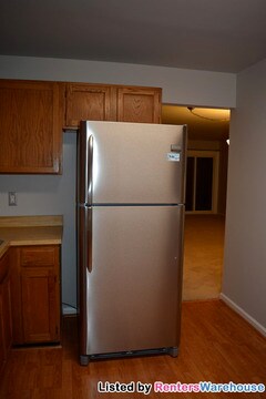 Building Photo - 16246 Taconic Cir