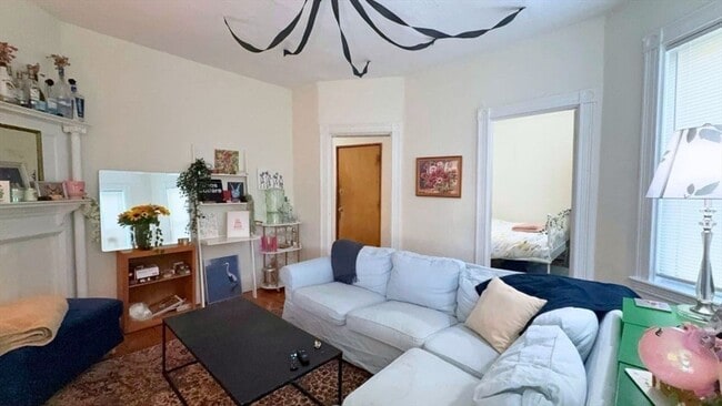 Building Photo - 26 Darling St