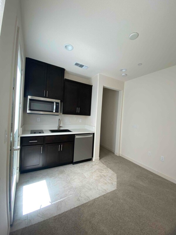 Foto principal - 3130 Paxton St