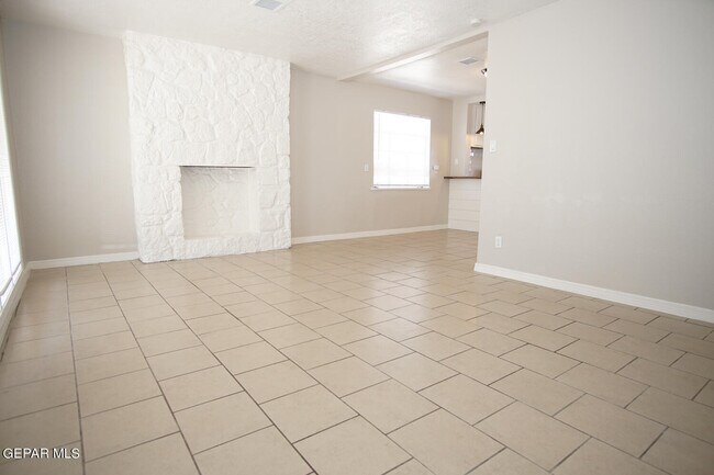 Foto del edificio - 3817 Thomason Ave