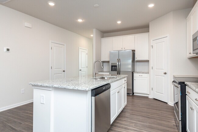 Building Photo - 4 Gaskins Trl