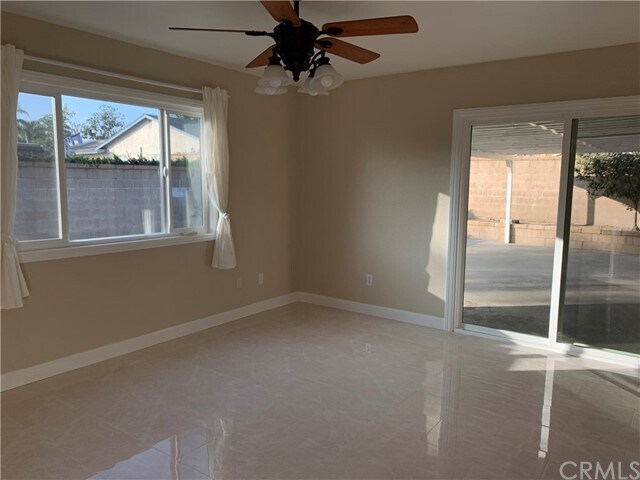 Foto del edificio - 6522 Sapphire St