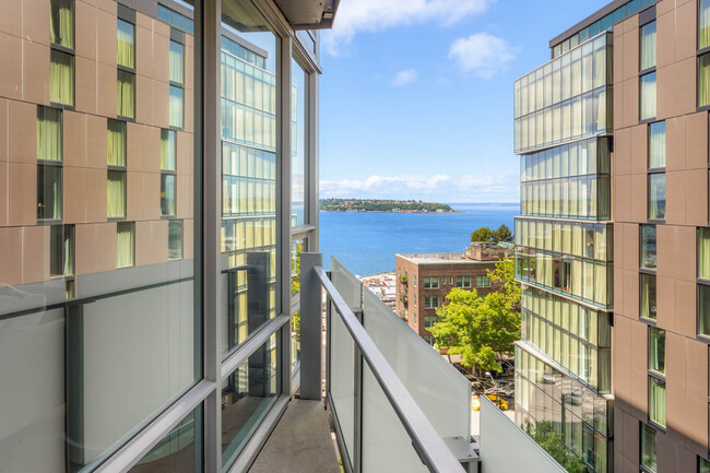 Foto del edificio - 121 Stewart St
