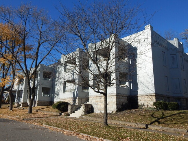 Building Photo - 307 Stone St