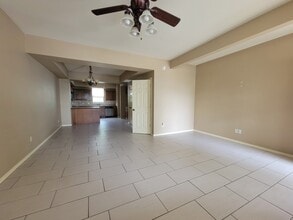 Building Photo - 192 Fair St