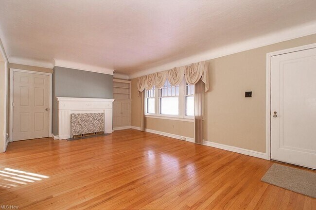Building Photo - 1507 Sherbrook Rd