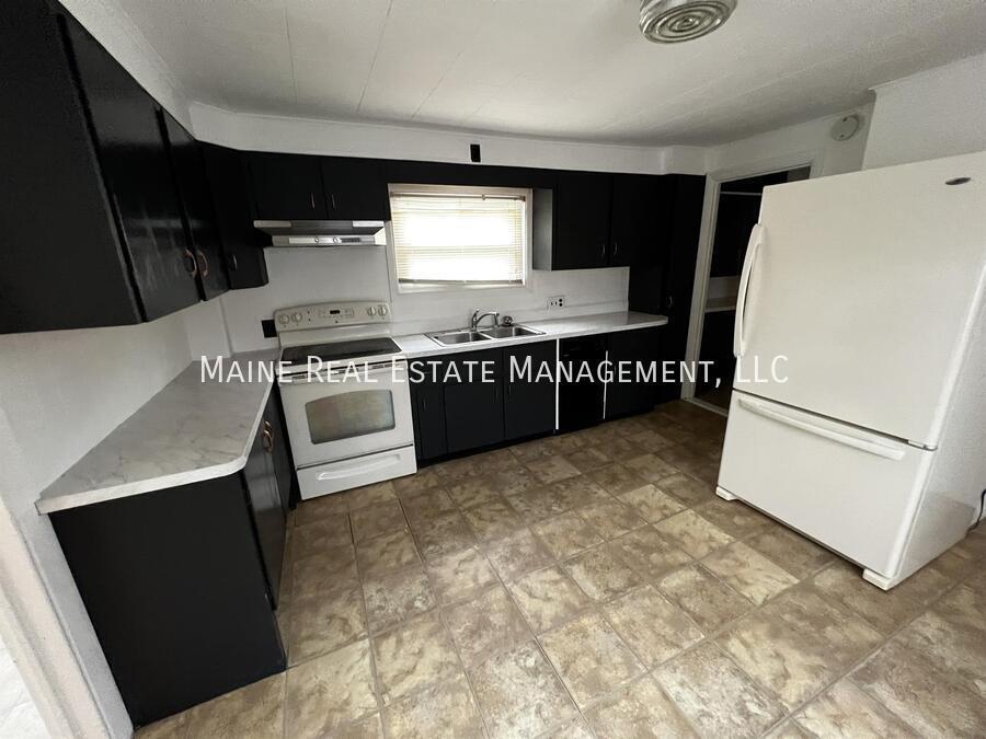 Foto principal - 261 Birch St