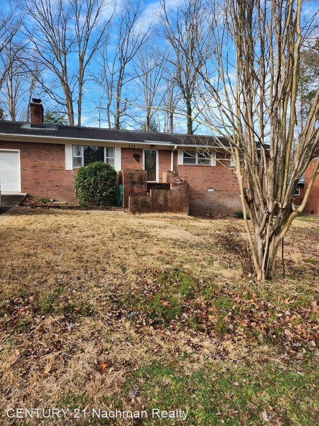 Foto principal - 3 br, 1.5 bath House - 231 Tyler Brooks Drive