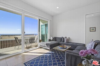 Building Photo - 18103 Coastline Dr