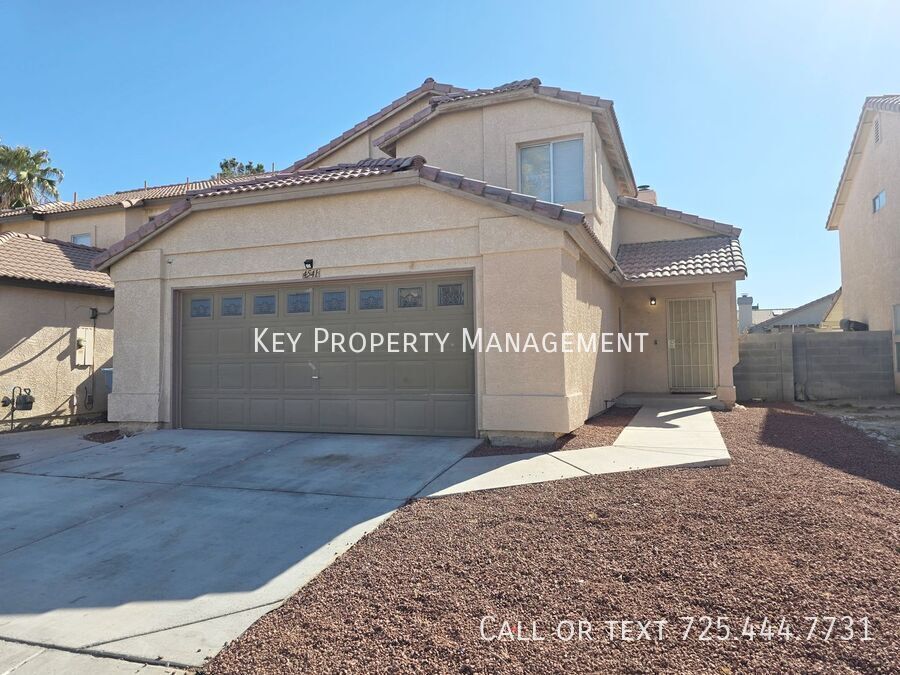 Foto principal - Welcome to this beautiful 4 bedroom, 3 bat...