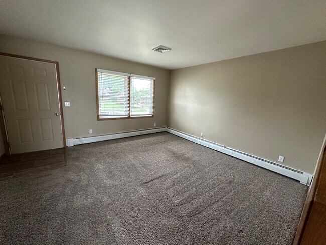 Foto del edificio - 814 Shannon Ln