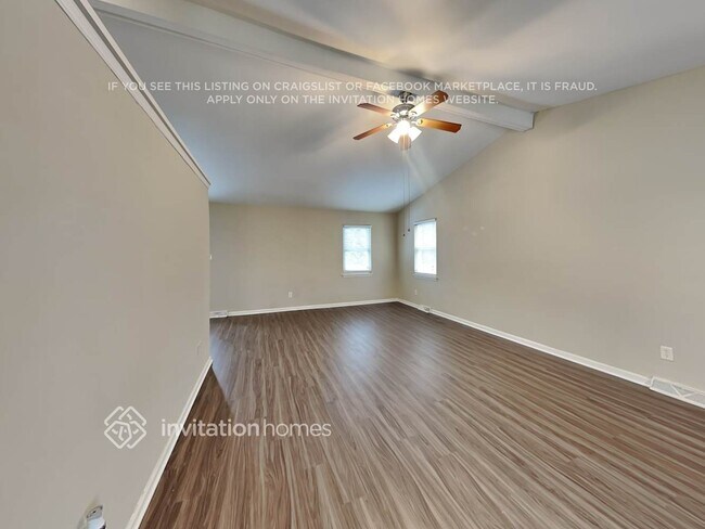 Foto del edificio - 9806 Leatherwood Ct