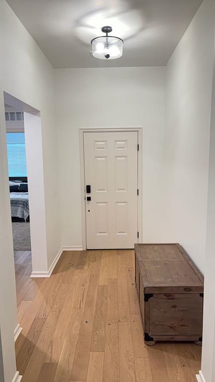 Building Photo - 701 Caladium Dr