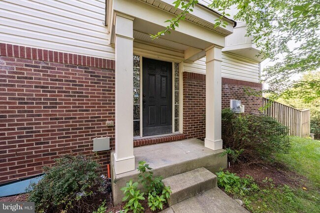 Foto del edificio - 22571 Highcroft Terrace
