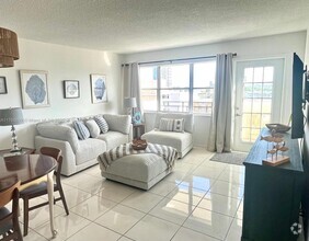 Building Photo - 401 Golden Isles Dr