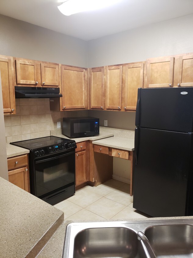 Brookside Gardens Apartments Houston, TX