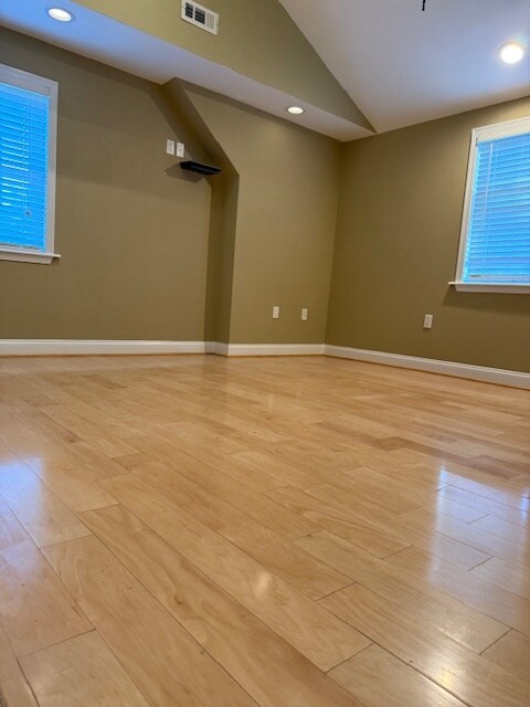 Foto del edificio - 2415 Street Rd