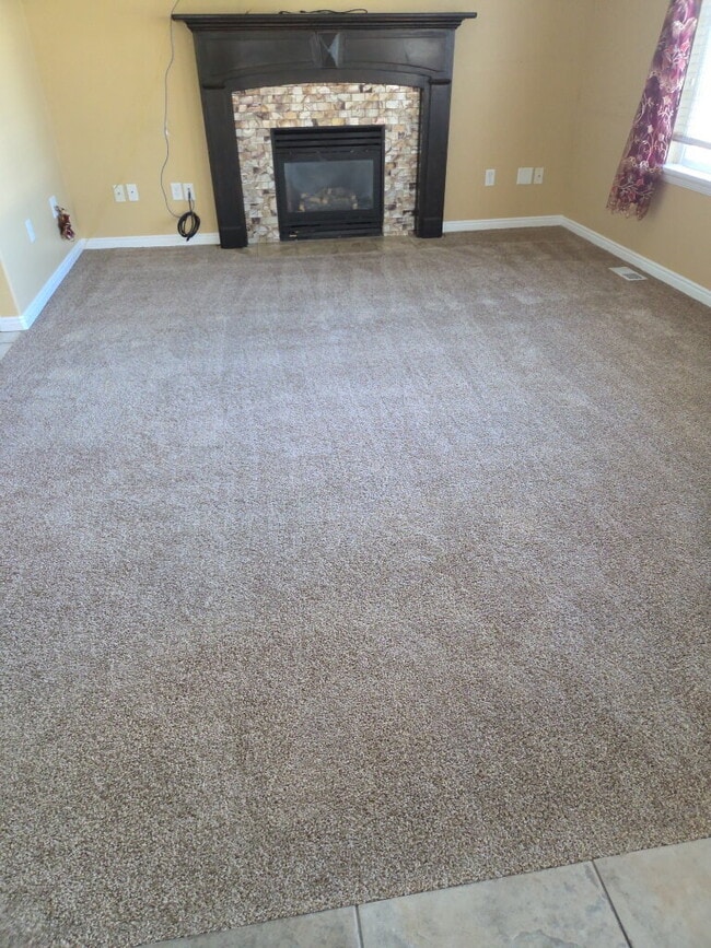 Foto del edificio - Stylish 3-Bedroom Home in Herriman!