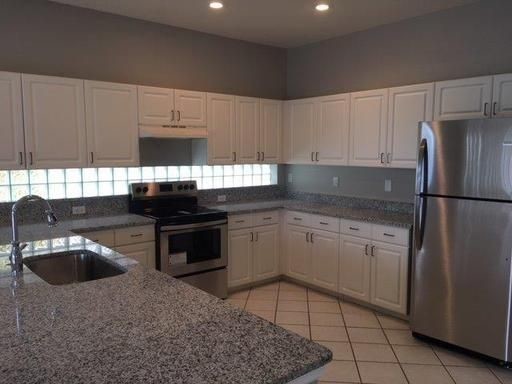 Building Photo - 2907 Sunset Vista Ct