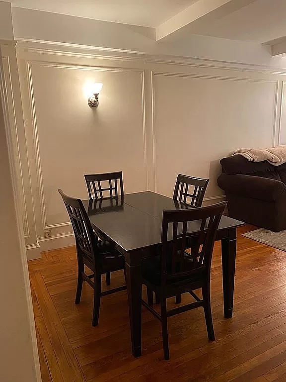 Foto del edificio - 70 E 35th St