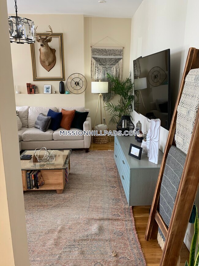 Foto del edificio - 38 Dudley St