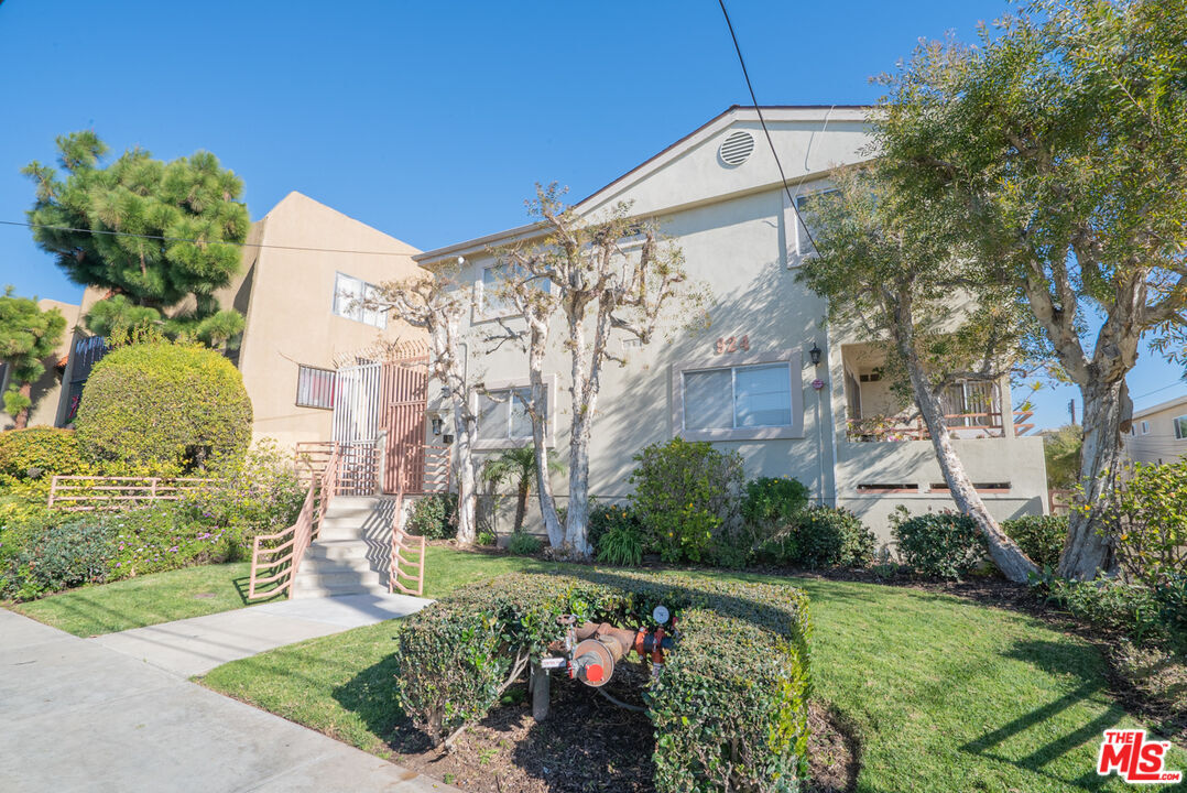 Foto principal - 924 Enterprise Ave