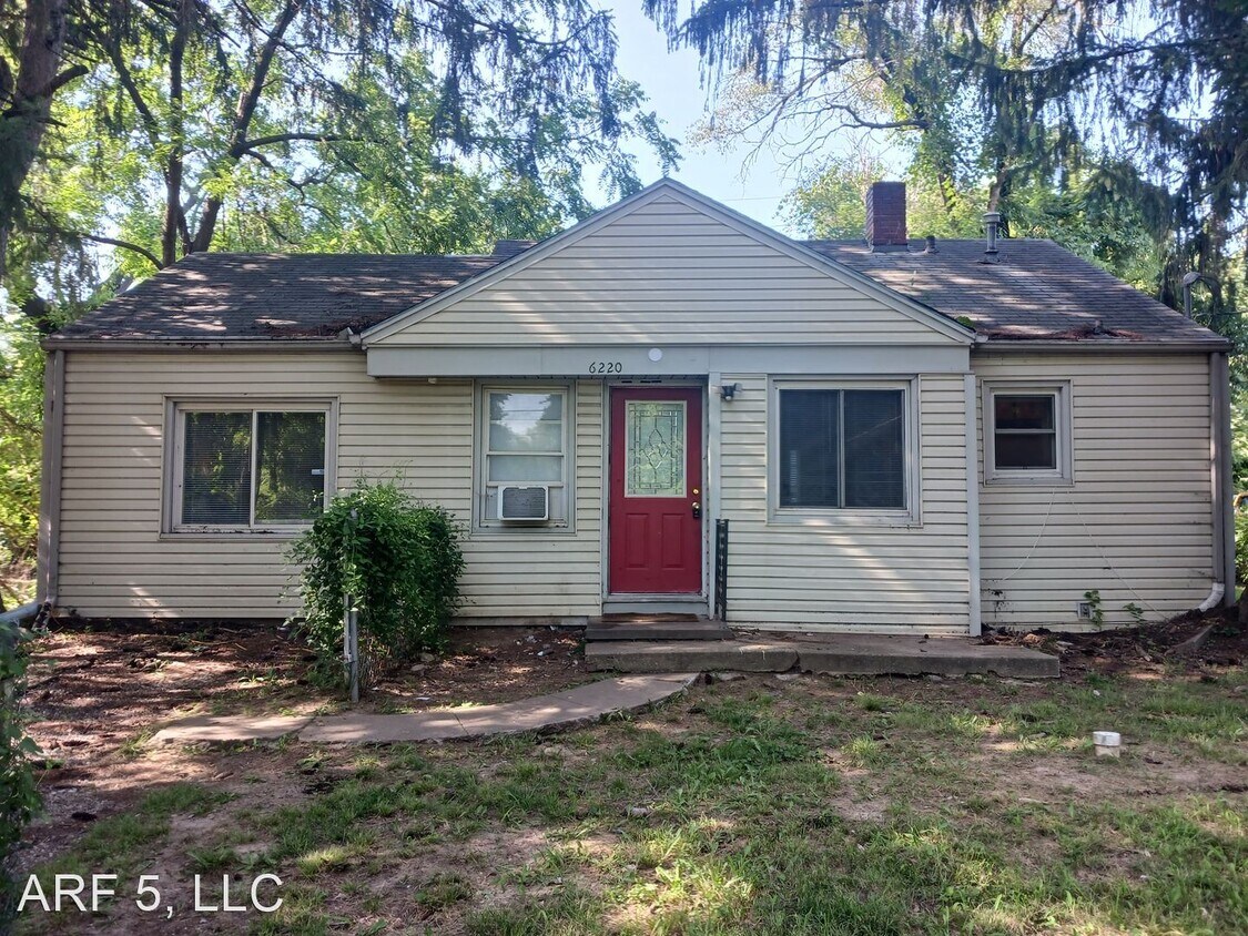 Primary Photo - 2 br, 1 bath House - 6220 Minnesota Avenue