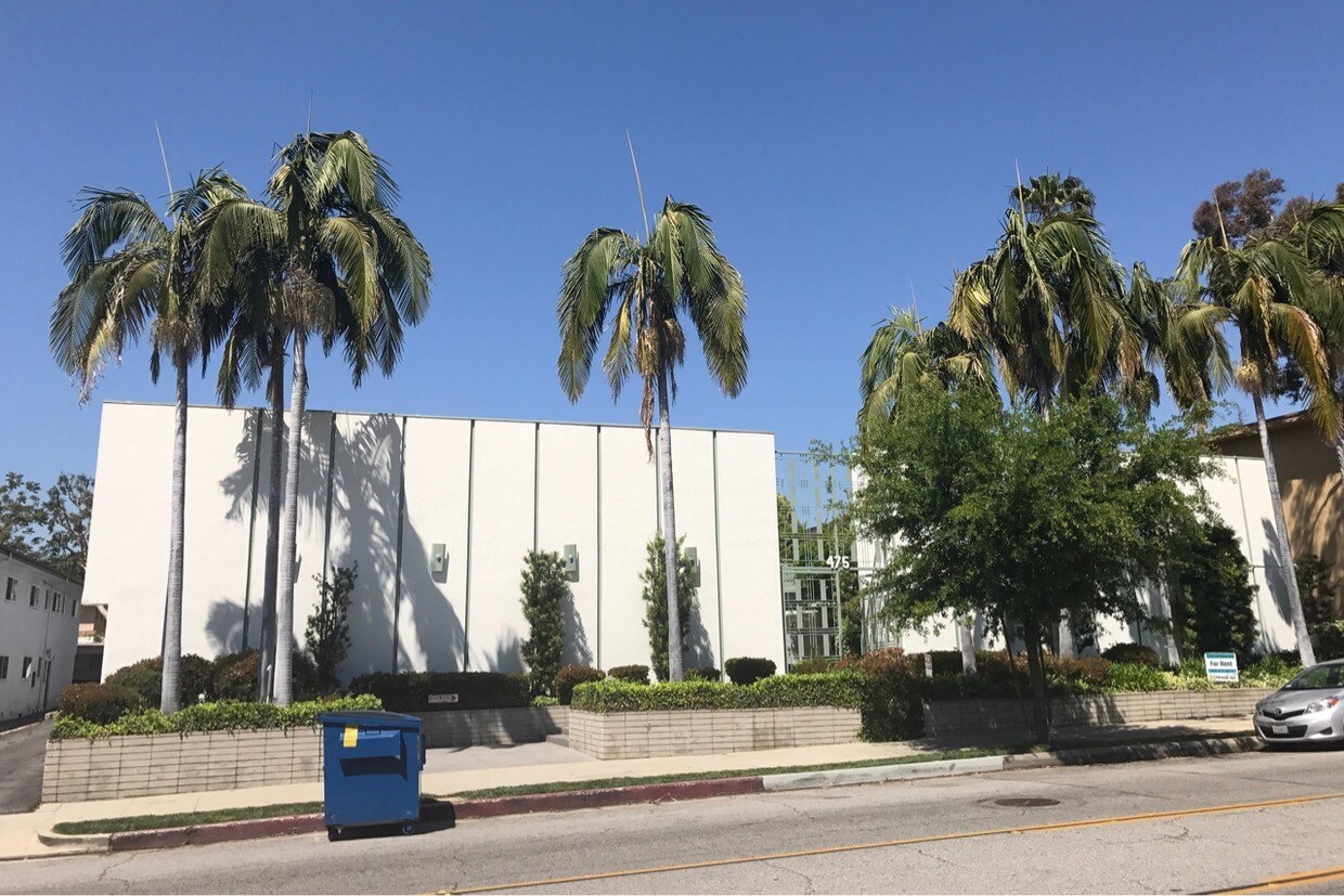 Foto del edificio - 475 S Los Robles Ave
