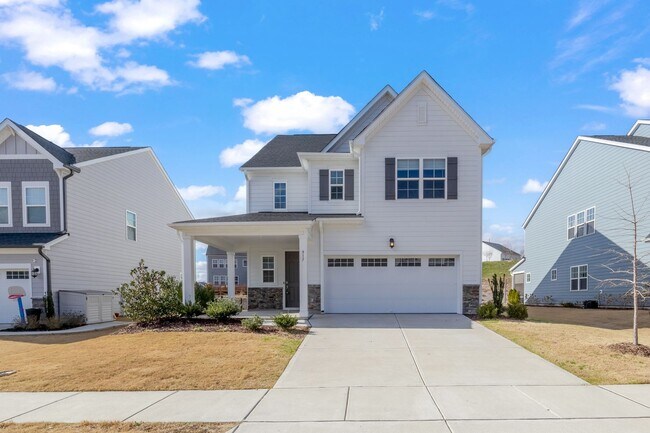 Foto del edificio - Light & Bright 4BR 3BA house in Tryon, Wak...
