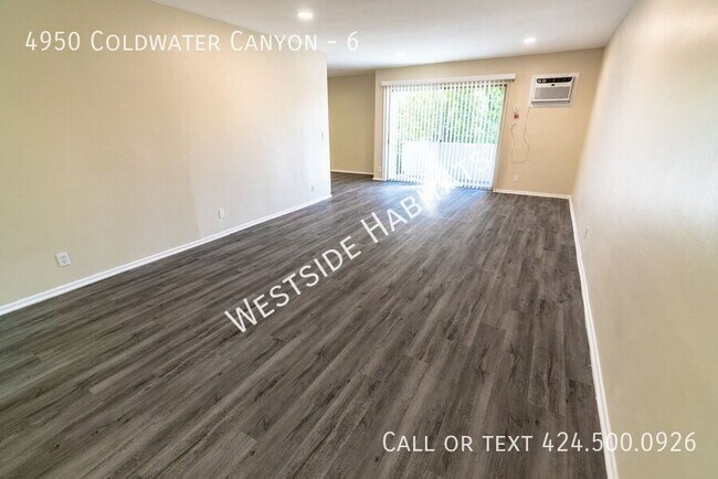 Foto del edificio - 4950 Coldwater Canyon Ave