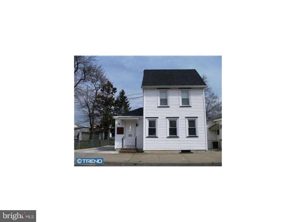 Foto principal - 141 Bridgeboro St