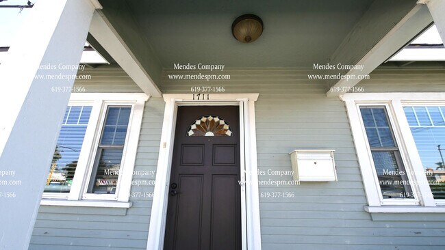 Building Photo - Beautiful 2 Bed, 1 Bath House with Outdoor...
